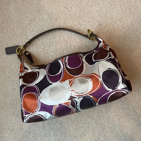 COACH Ashley Scarf Signature Print Multicolor Hobo Purse w/ Shoulder Strap - Picture 2 of 8